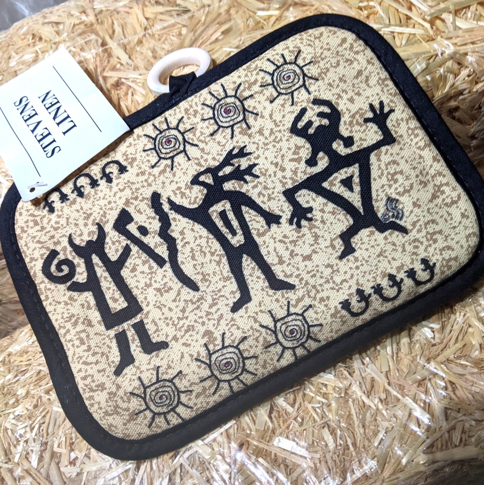 FREE NWT Southwest Design Potholder